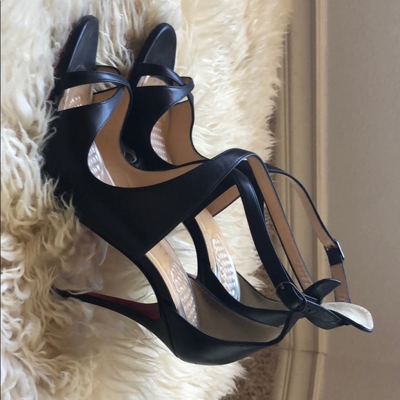 Christian Louboutin heels - Picture 2 of 3